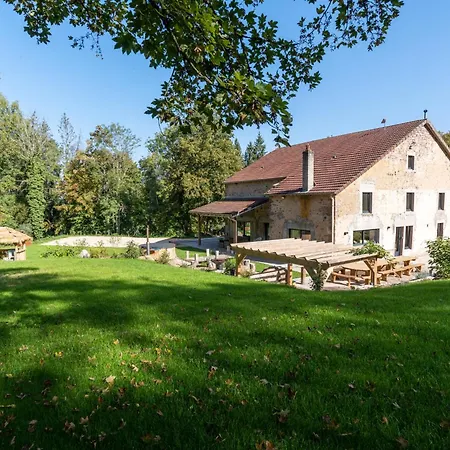 Aux Portes De Vrupt Hébergement de vacances Saint-Nabord